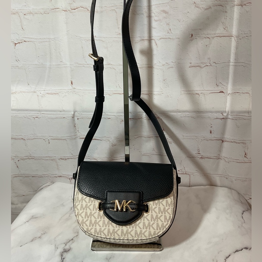 NWT Michael Kors Reed Saddle Small Crossbody
